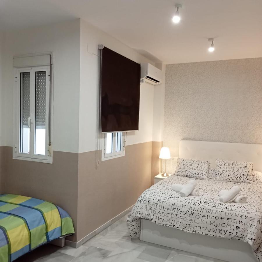 Apartamentos Centro Historico Seville Luaran gambar