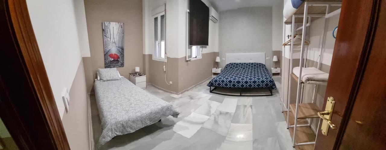 Apartamentos Centro Historico Seville Luaran gambar