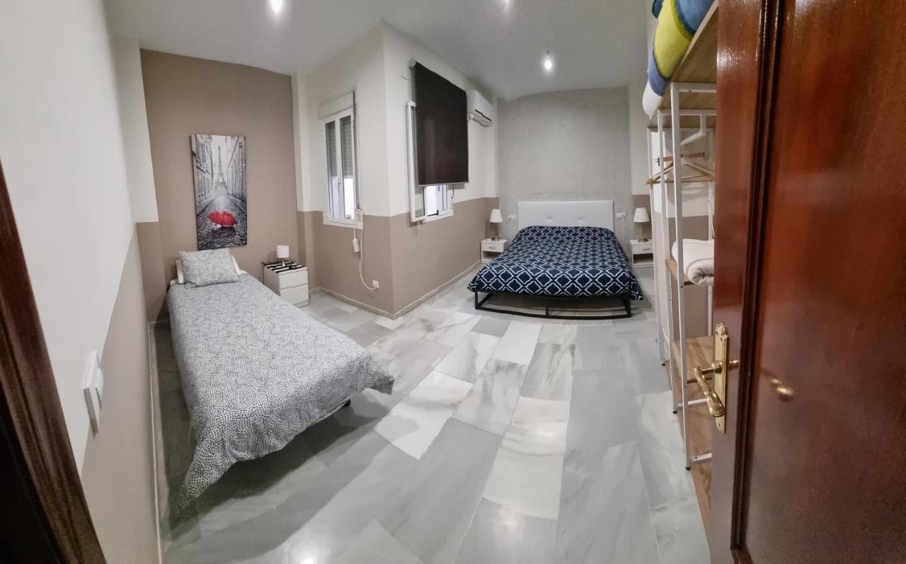 Apartamentos Centro Historico Seville Luaran gambar