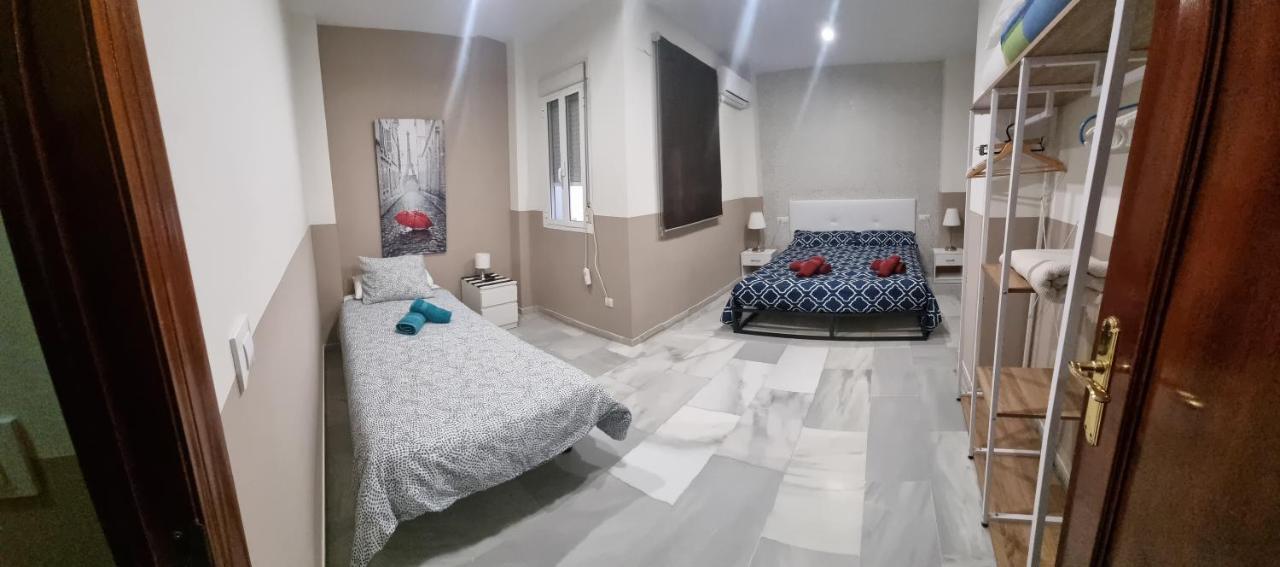 Apartamentos Centro Historico Seville Luaran gambar